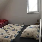 Bedrichov, Διαμέρισμα *